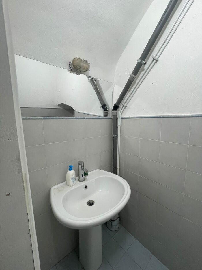 IMG-20241124-WA0011